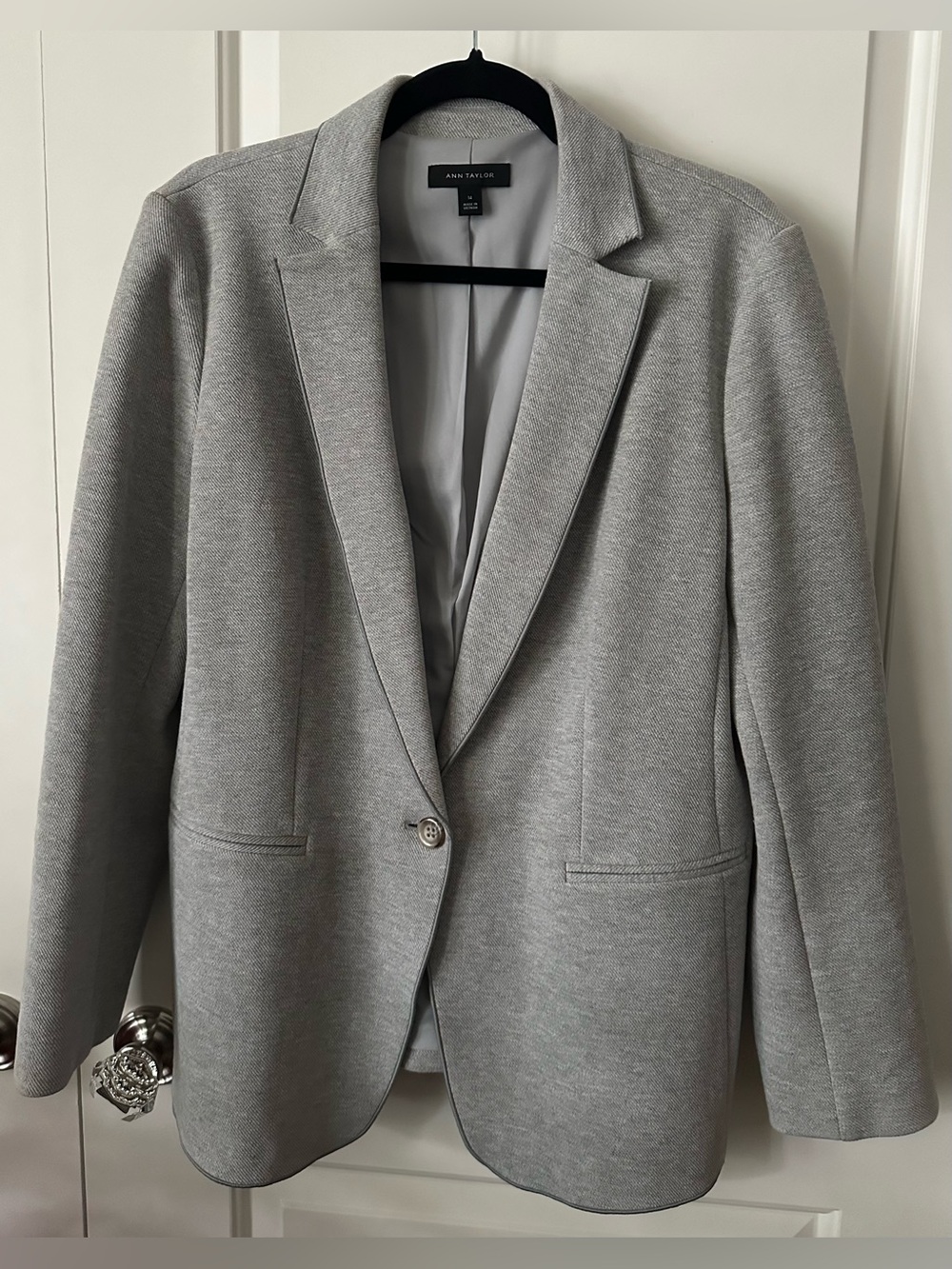 Ann Taylor Gray Cotton Blend One Button Blazer Jacket Women’s Size 14 EUC